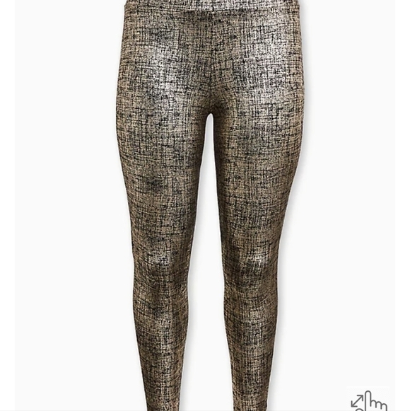 Torrid Size 1 Metallic Gold Leggings PREMIUM LEGGING - METALLIC FOIL CROSSHATCH - Picture 6 of 13